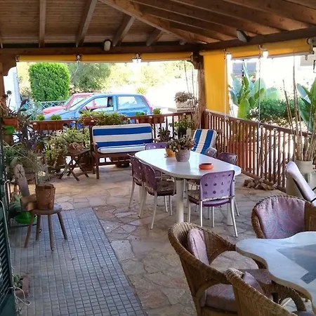 Gecko's House * Villaggio Resta